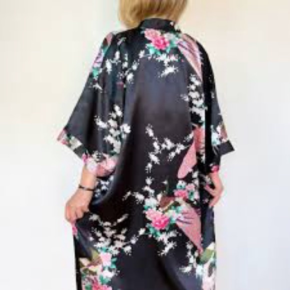 Peacock kimono robe - Picture 1 of 7